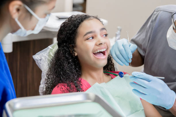 Best Affordable Emergency Dental Care  in March Ar, CA